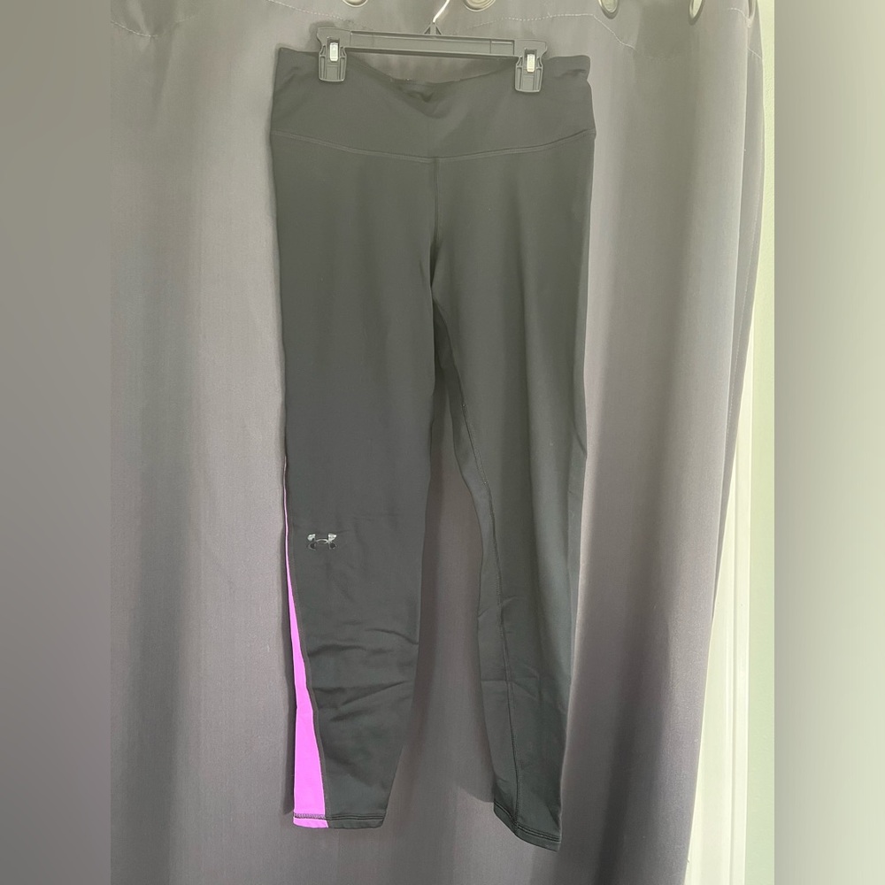 Under Armor Women’s Compression Leggings - Size Medium